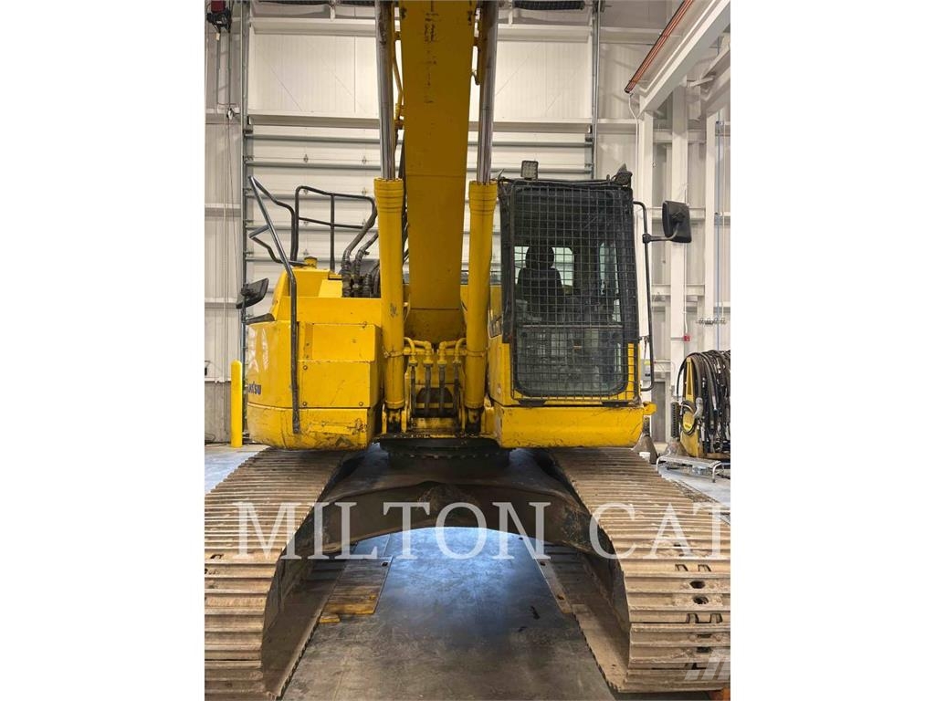 Komatsu PC228 Kāpurķēžu ekskavatori
