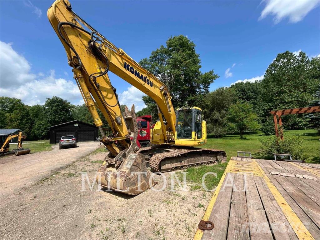 Komatsu PC228USL10 Rupsgraafmachines