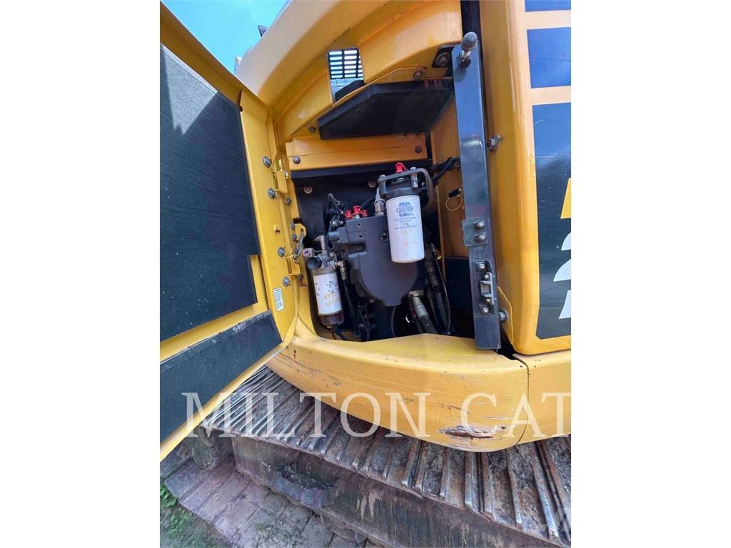 Komatsu PC228USL10 Rupsgraafmachines