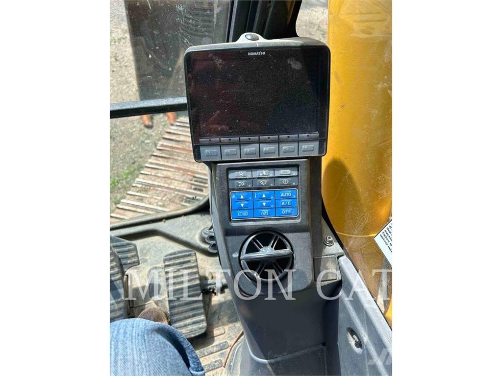 Komatsu PC228USL10 Rupsgraafmachines
