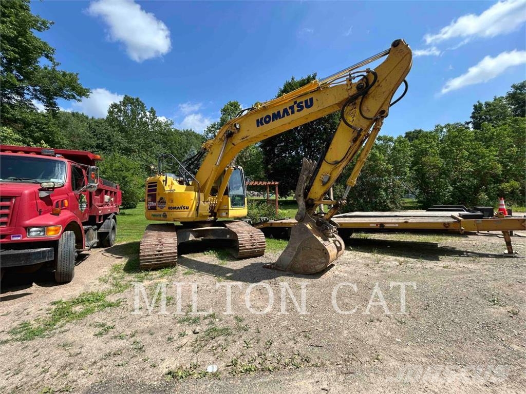 Komatsu PC228USL10 Rupsgraafmachines