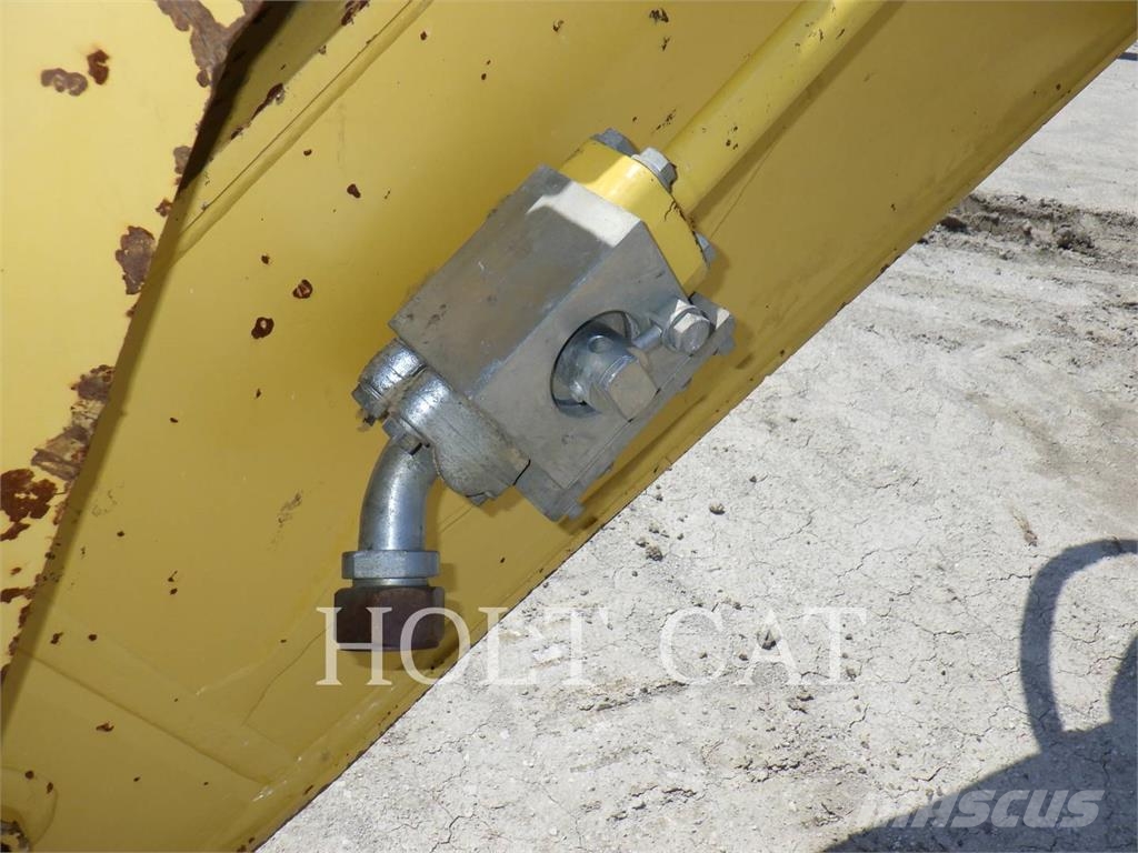 Komatsu PC360LC-11 Paletli ekskavatörler