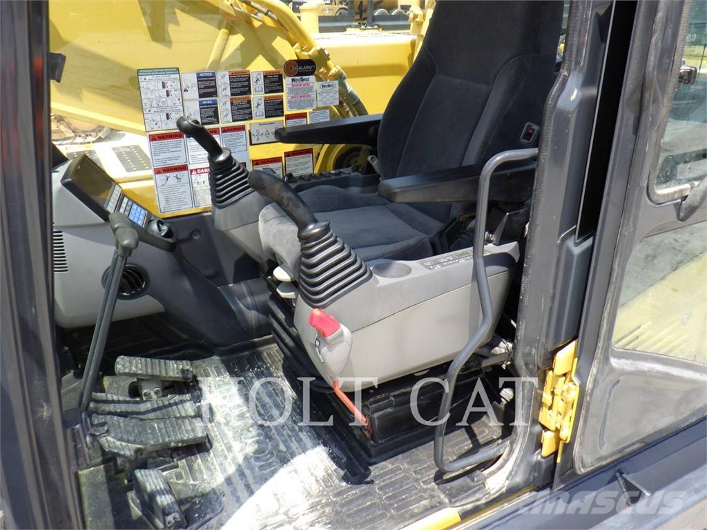 Komatsu PC360LC-11 Paletli ekskavatörler