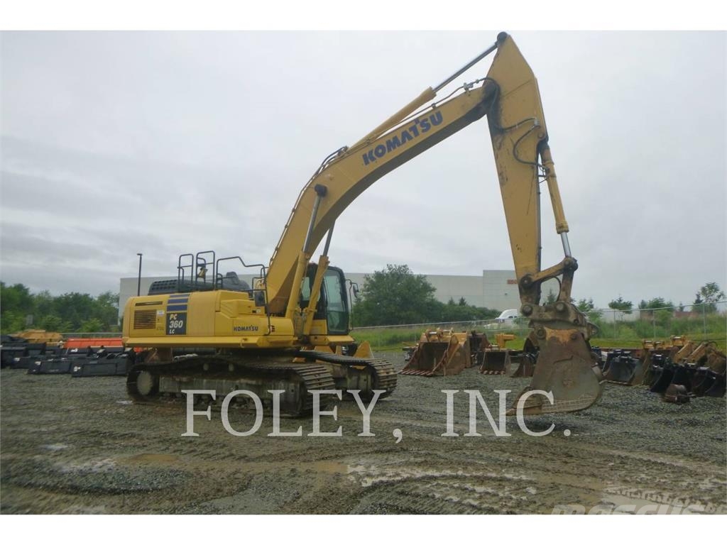 Komatsu PC360LC-11 حفارات زحافة