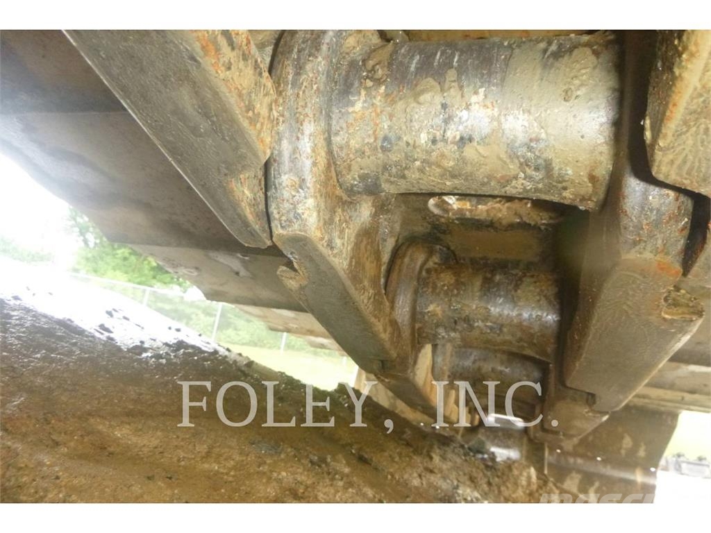 Komatsu PC360LC-11 حفارات زحافة