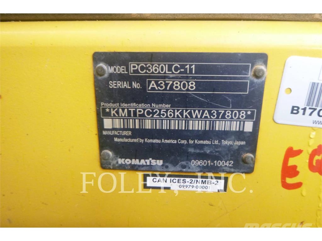 Komatsu PC360LC-11 حفارات زحافة