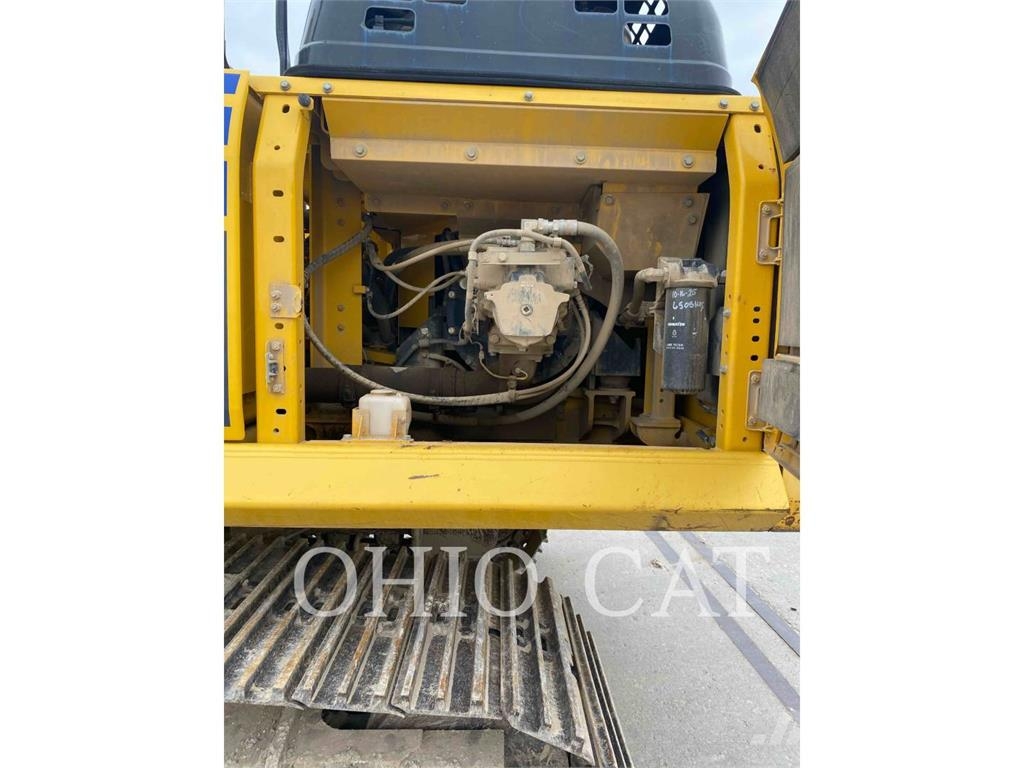 Komatsu PC360LCI-11 حفارات زحافة