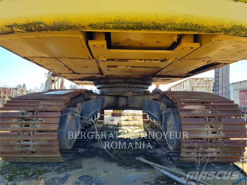 Komatsu PC450LCD-6K Crawler excavators