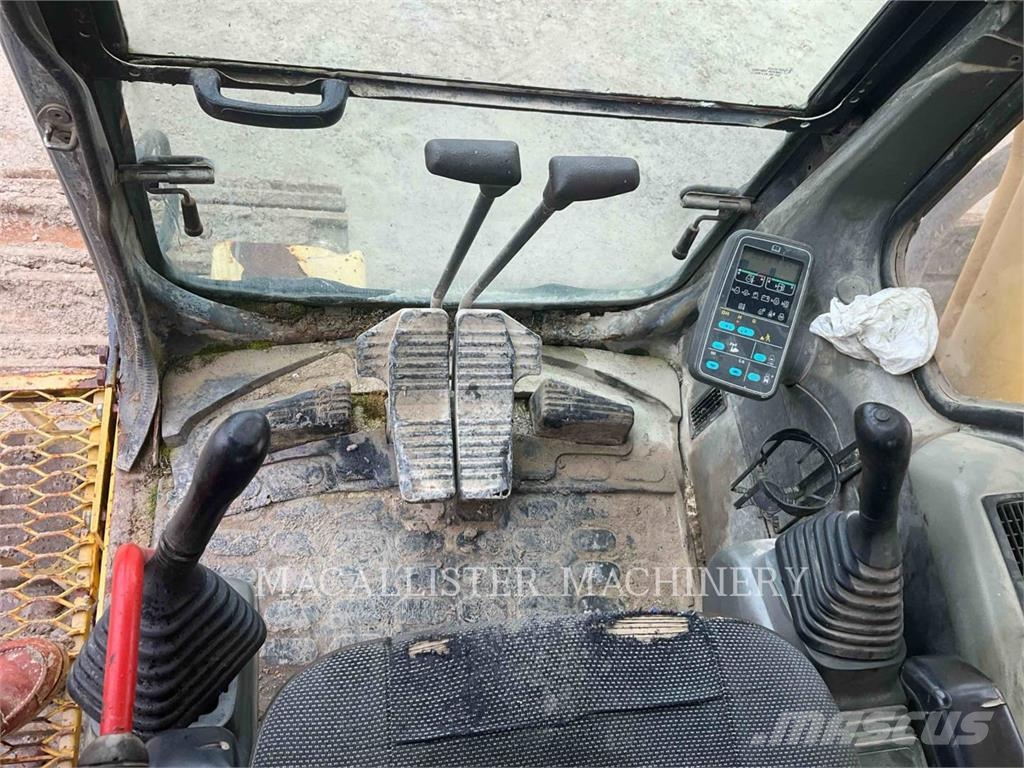 Komatsu PC750 Gravemaskiner på larvebånd