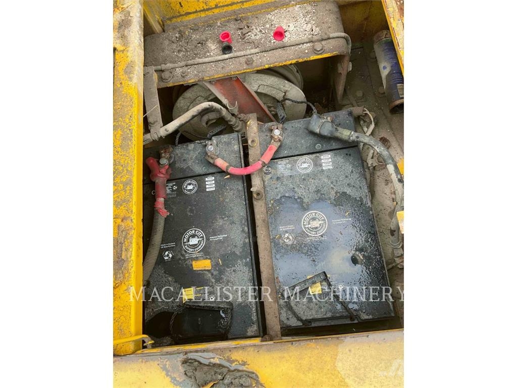 Komatsu PC750 Gravemaskiner på larvebånd