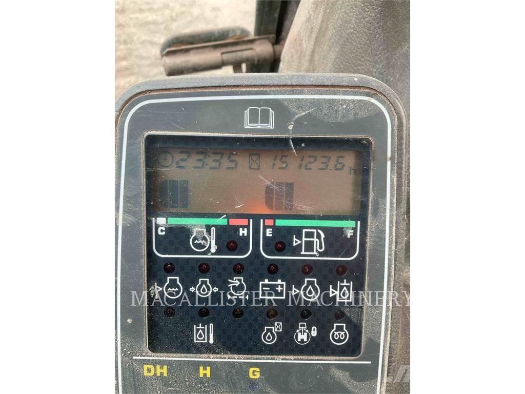 Komatsu PC750 Gravemaskiner på larvebånd