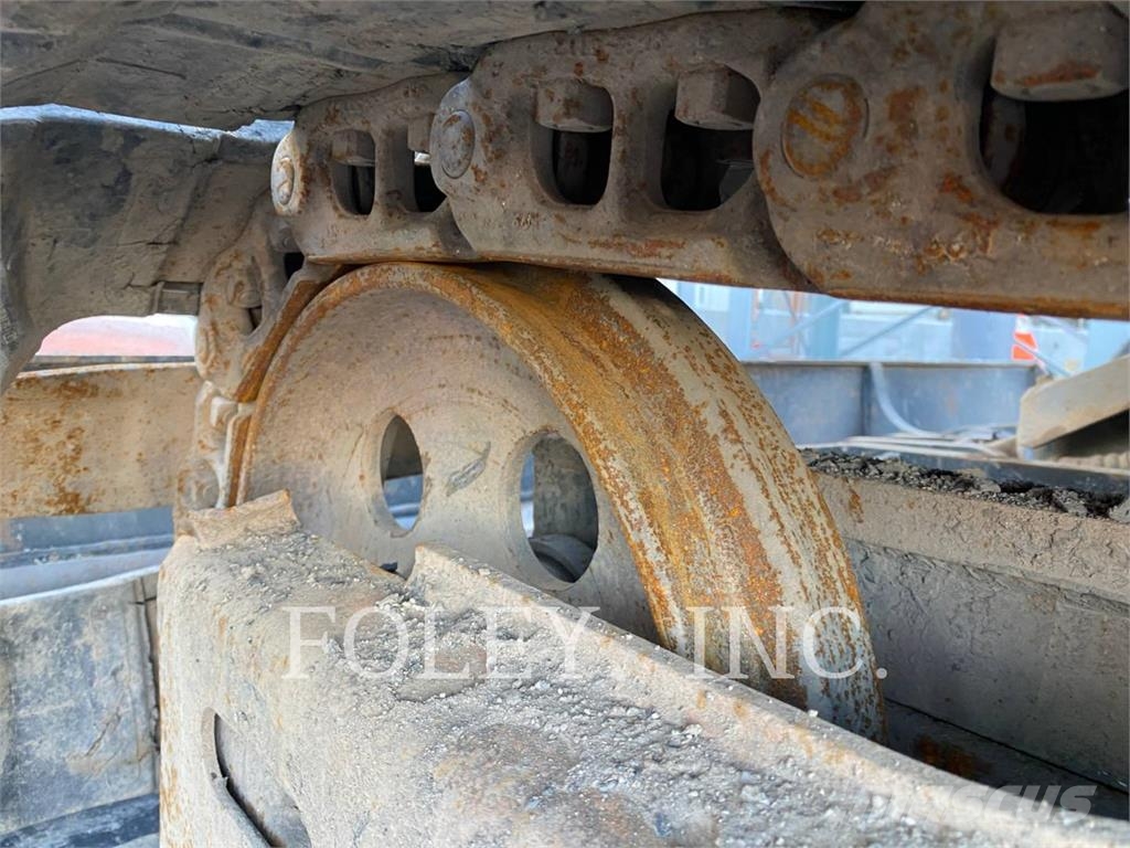 Komatsu PC88MR-10 Escavadoras de rastos