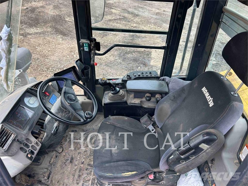 Komatsu WA320-8 Utovarivači na kotačima