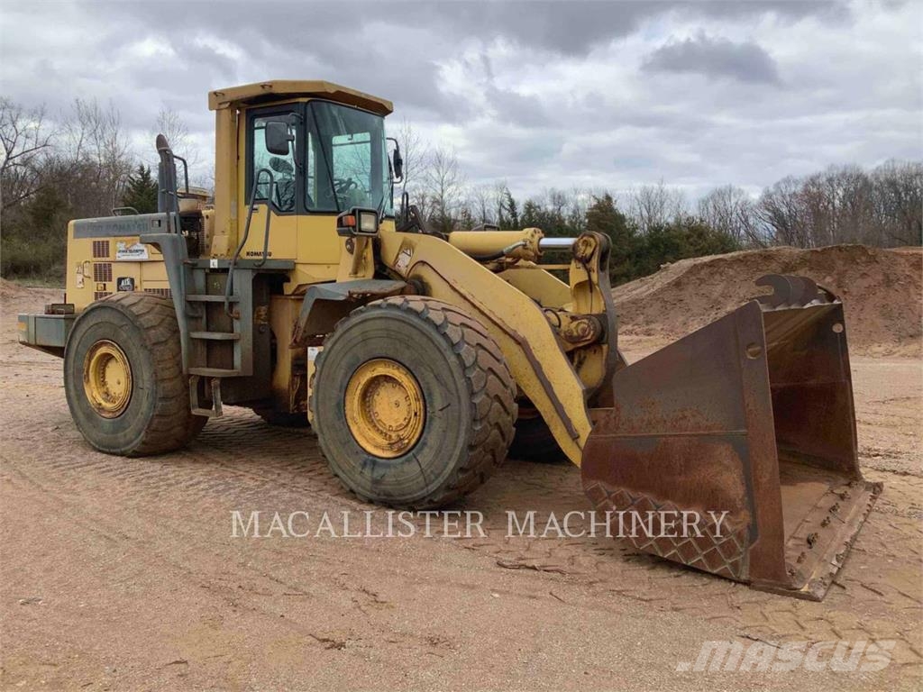 Komatsu WA500 Iekrāvēji uz riteņiem