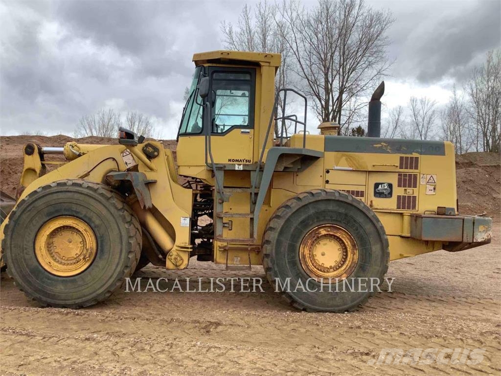 Komatsu WA500 Iekrāvēji uz riteņiem