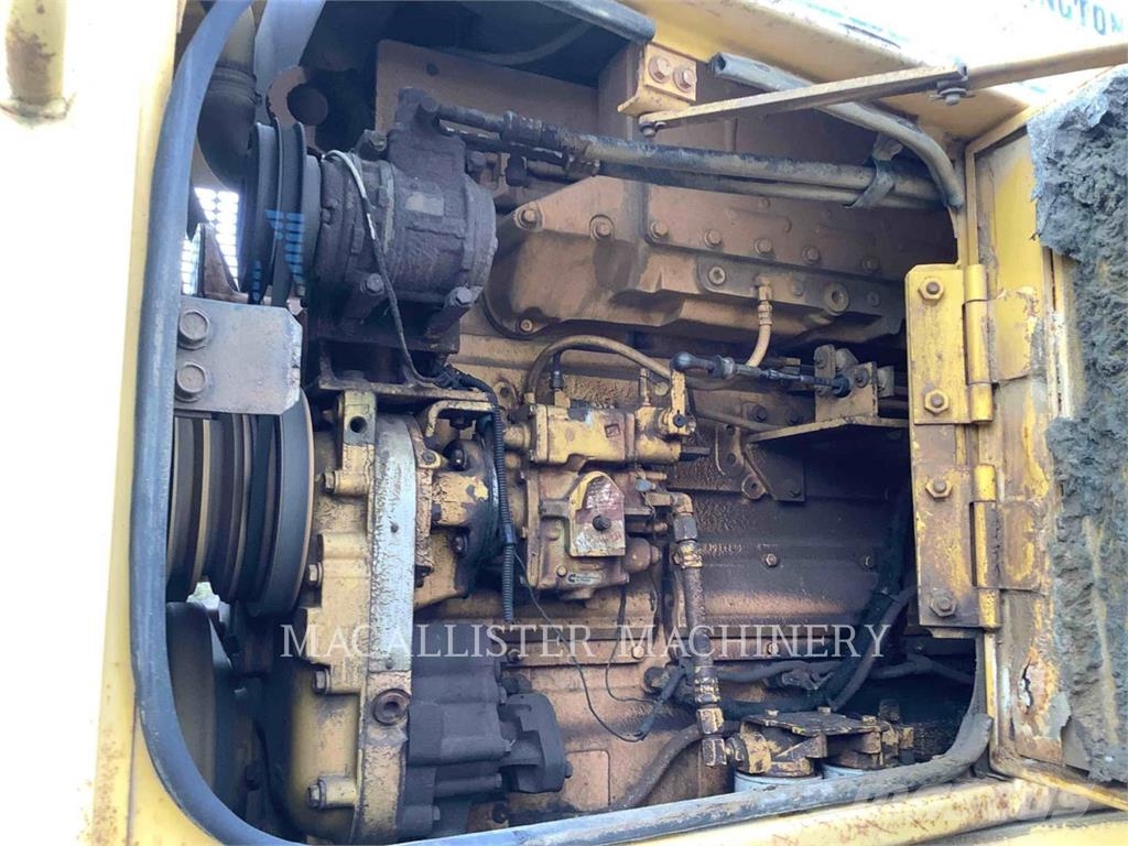 Komatsu WA500 Iekrāvēji uz riteņiem