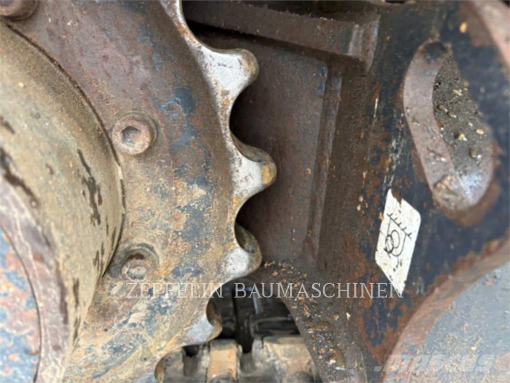 Kubota KX060 Pásová rýpadla