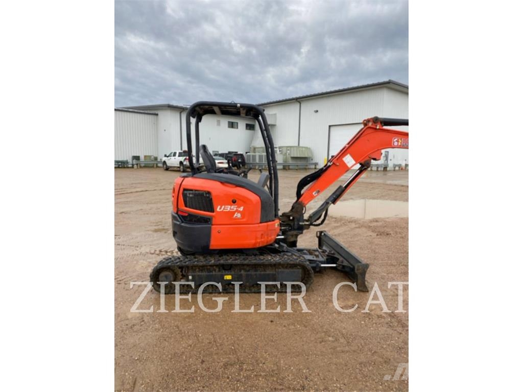 Kubota U35-4 Vikšriniai ekskavatoriai