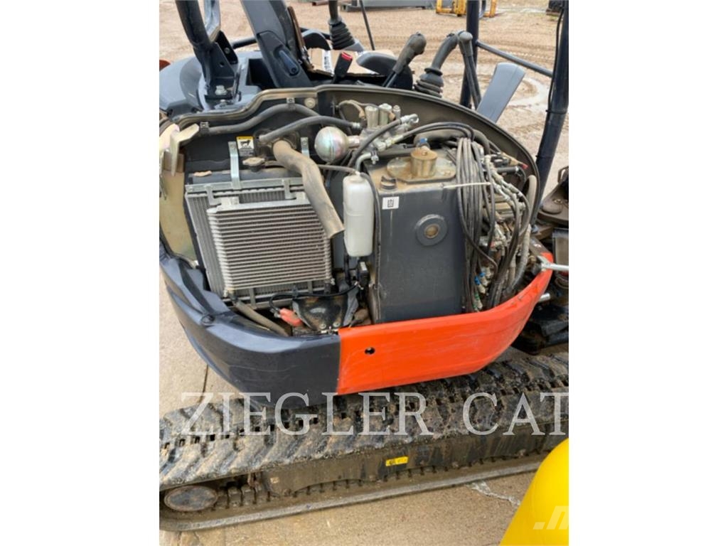 Kubota U35-4 Vikšriniai ekskavatoriai