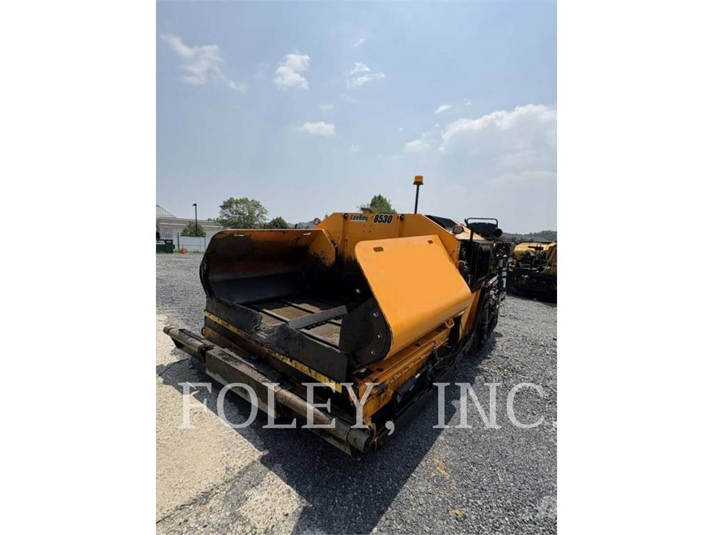 LeeBoy 8530 Asphalt pavers