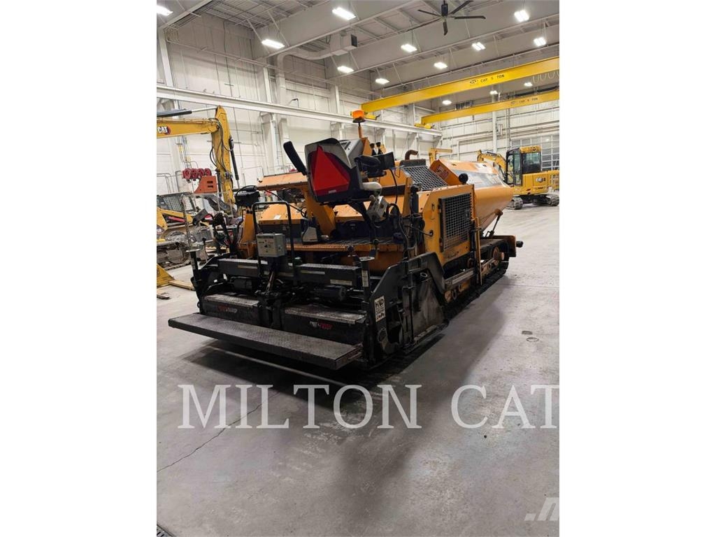 LeeBoy 8616B Asphalt pavers