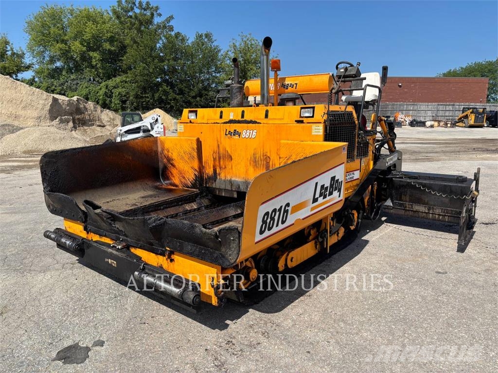 LeeBoy 8816 Strassenfertiger