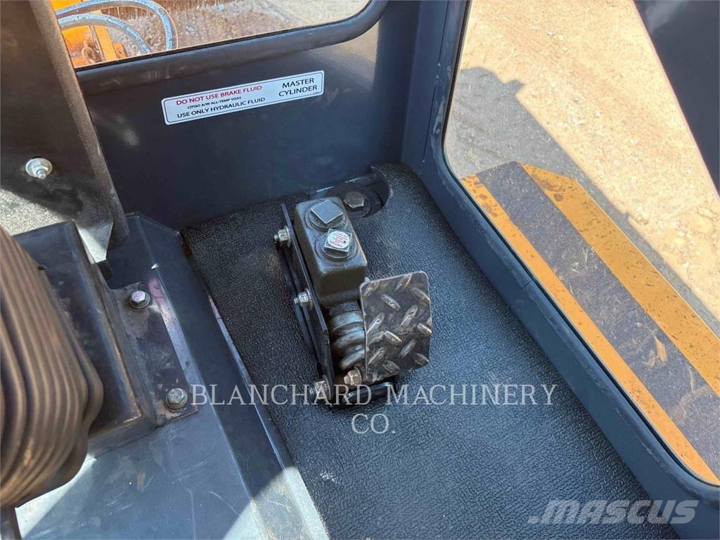 LeeBoy NV55 Construction - Others