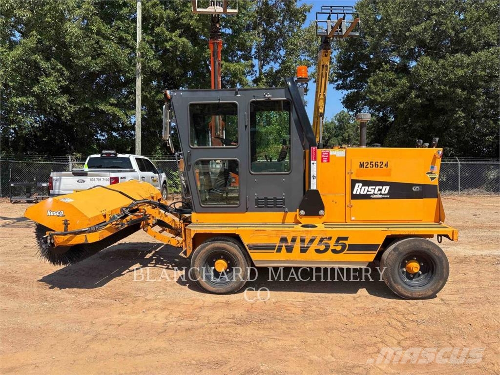 LeeBoy NV55 Construction - Others