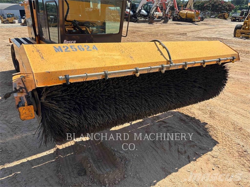 LeeBoy NV55 Construction - Others