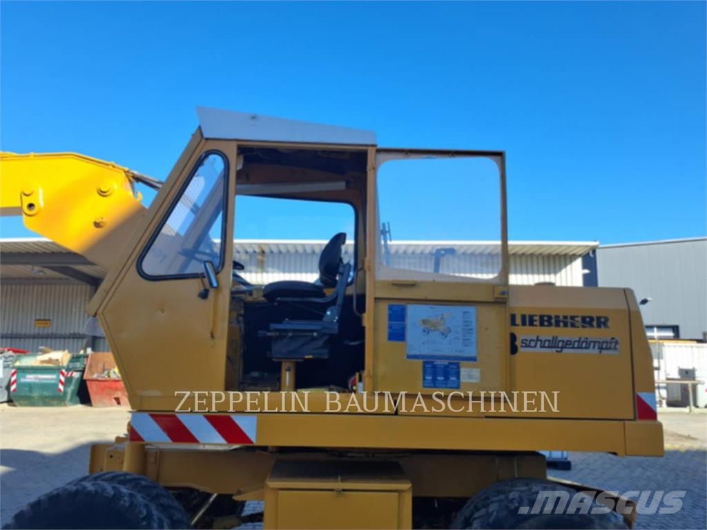 Liebherr A901 Pyöräkaivukoneet