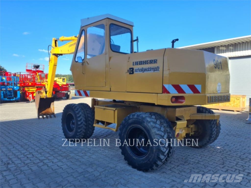 Liebherr A901 Pyöräkaivukoneet