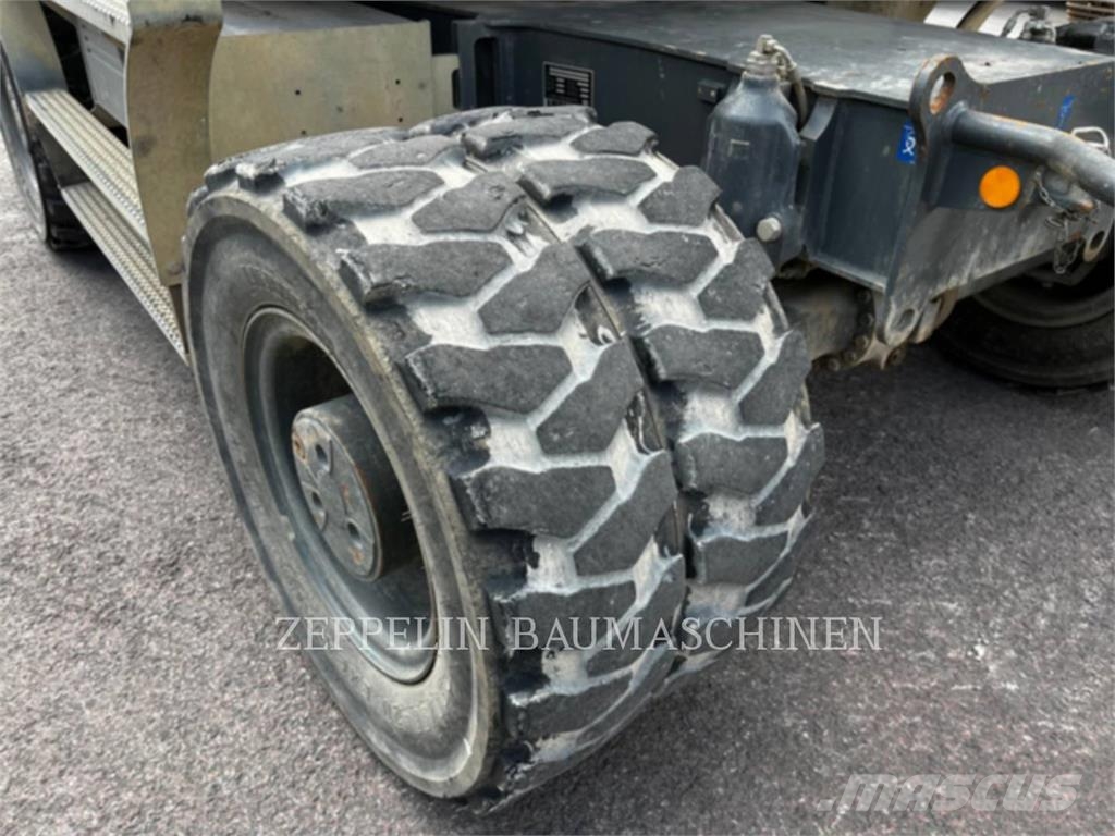 Liebherr A920 Колёсные экскаваторы