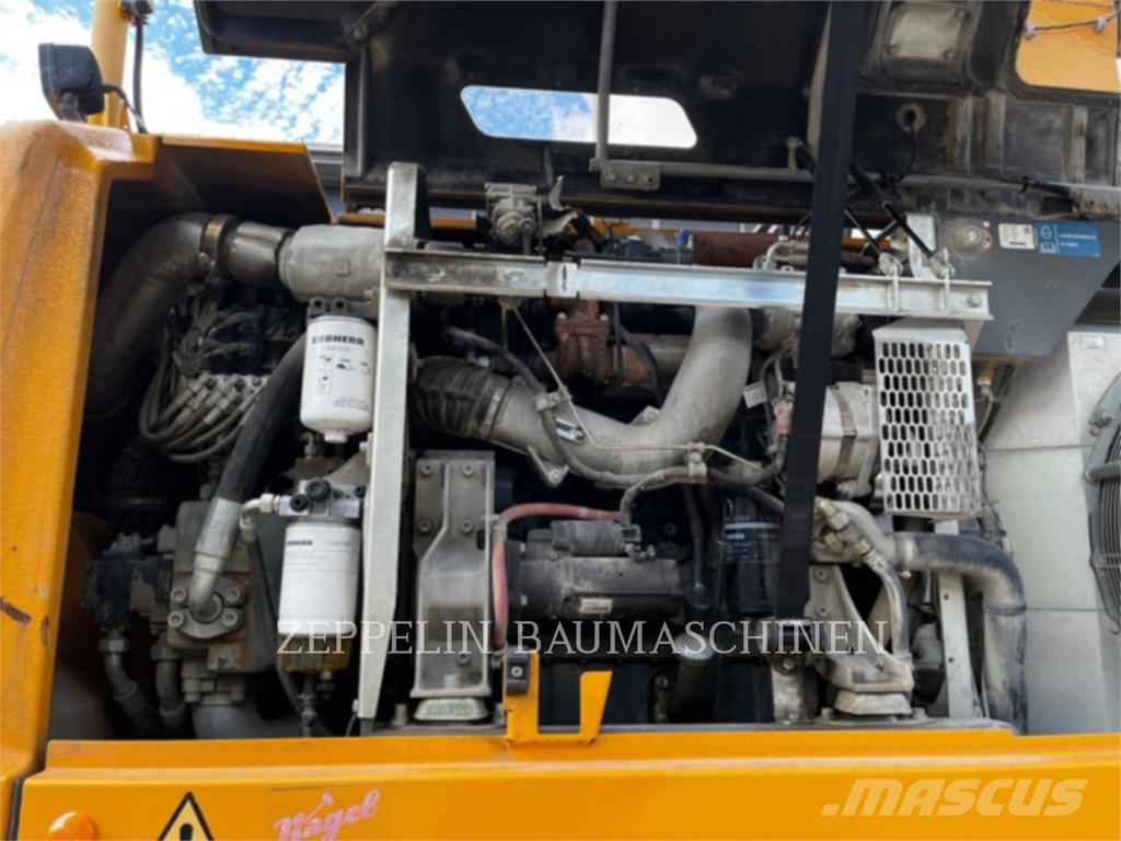 Liebherr A920 Колёсные экскаваторы