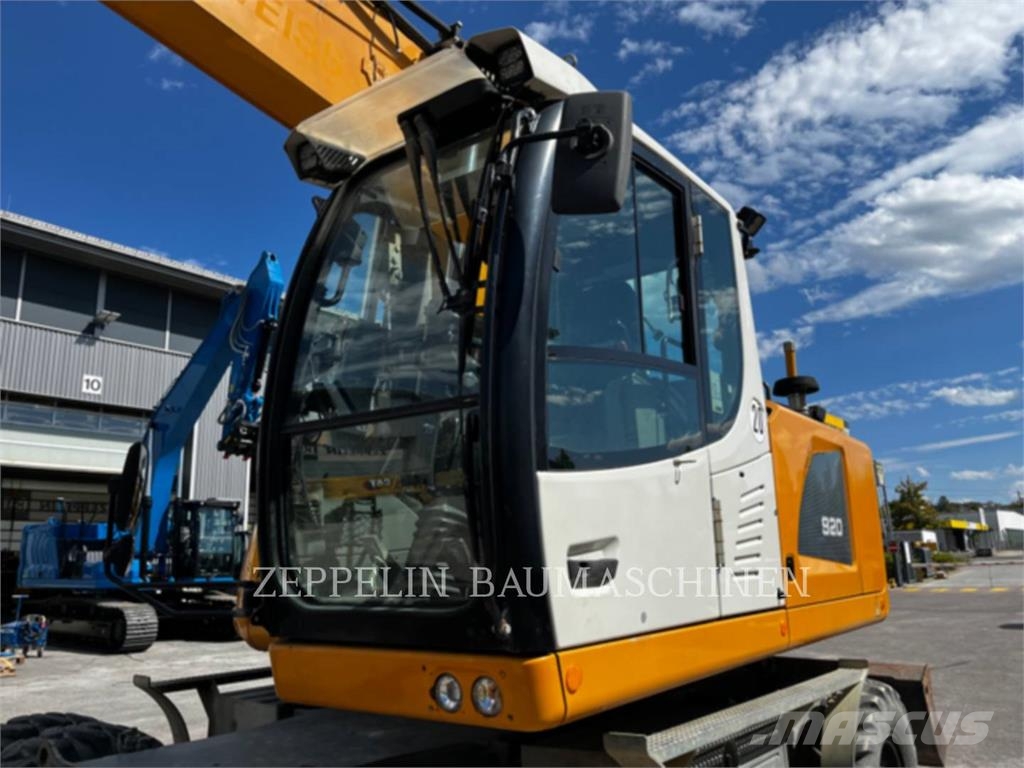 Liebherr A920 Колёсные экскаваторы