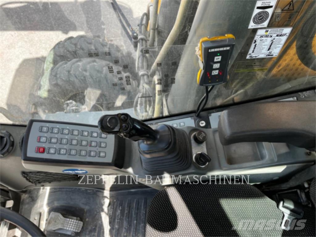 Liebherr A920 Колёсные экскаваторы