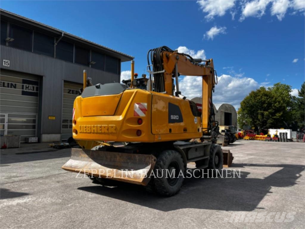 Liebherr A920 Колёсные экскаваторы