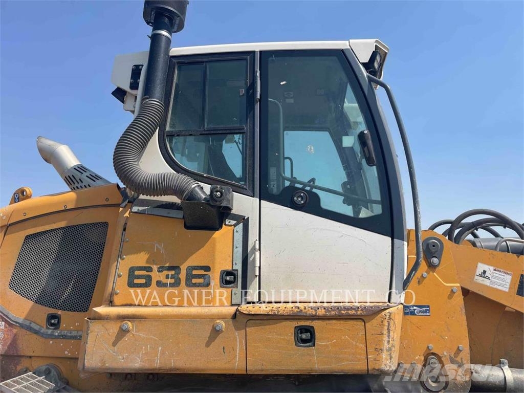 Liebherr LR 636 Pale cingolate