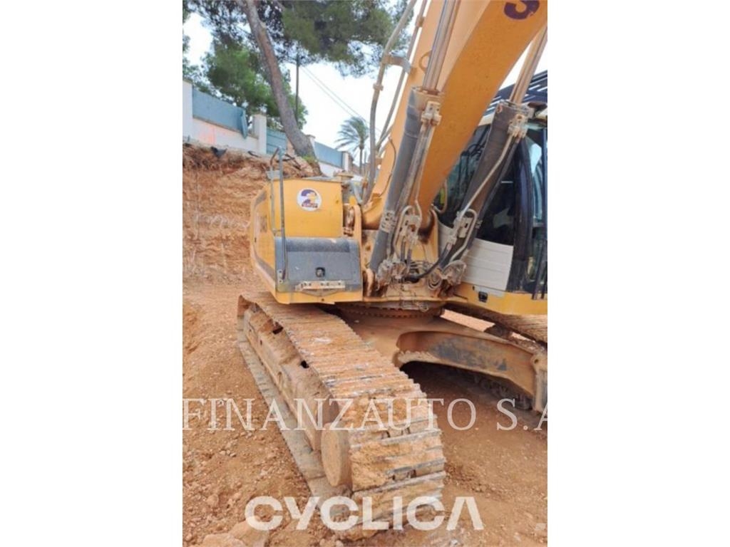 Liebherr R946 Escavadeiras de esteiras