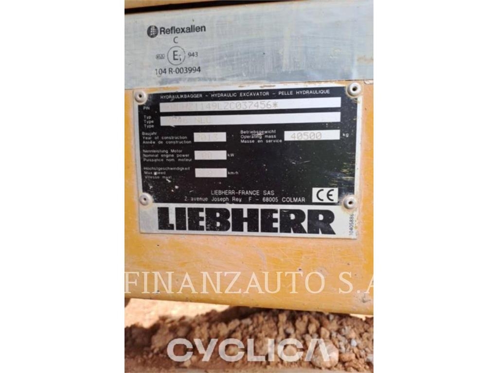 Liebherr R946 Escavadeiras de esteiras