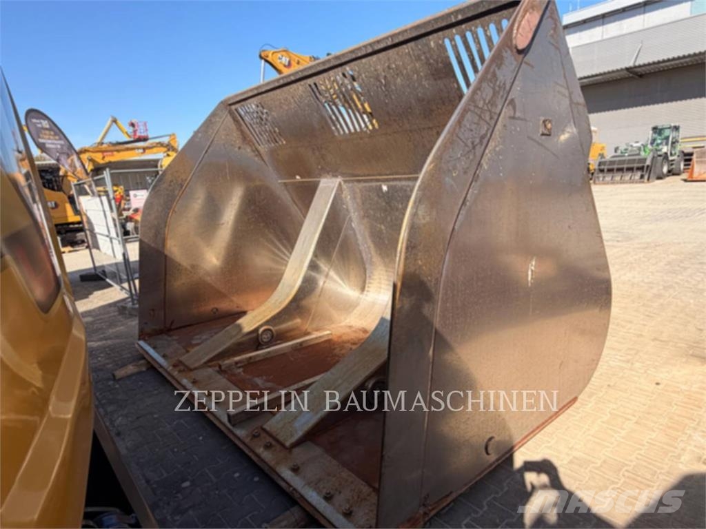 LRT GMBH HOCHKIPPSCHAUFEL Kašike / Korpe