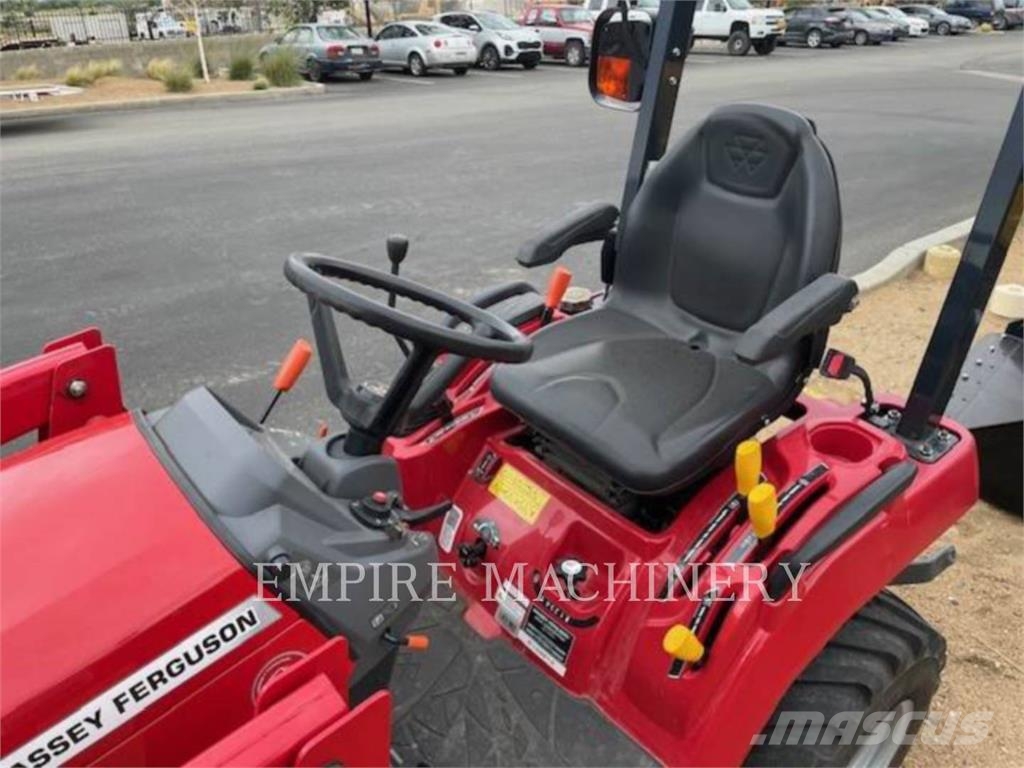 Massey Ferguson GC1725M トラクター