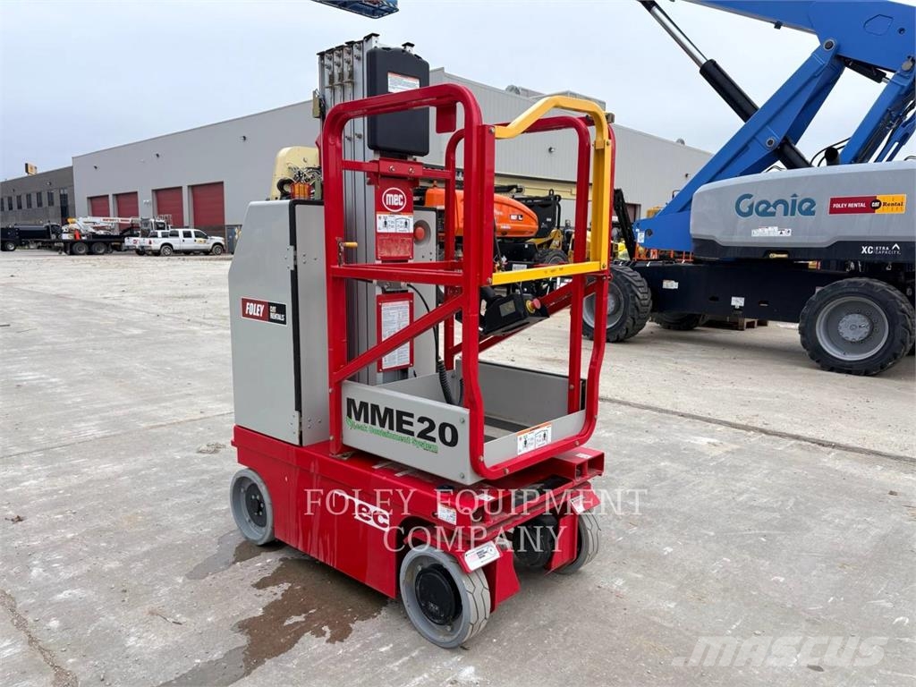  MAYVILLE ENGINEERING COMPANY (MEC) MME20 Plataformas tijera