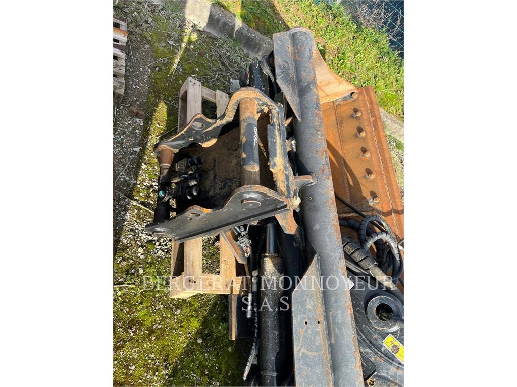 MB Crusher GODET/TILT/HCS60 Строительная техника - Другие