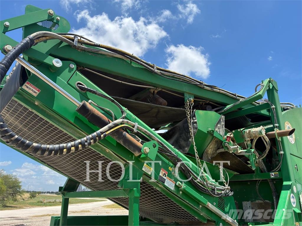 McCloskey 733RE الطبلة