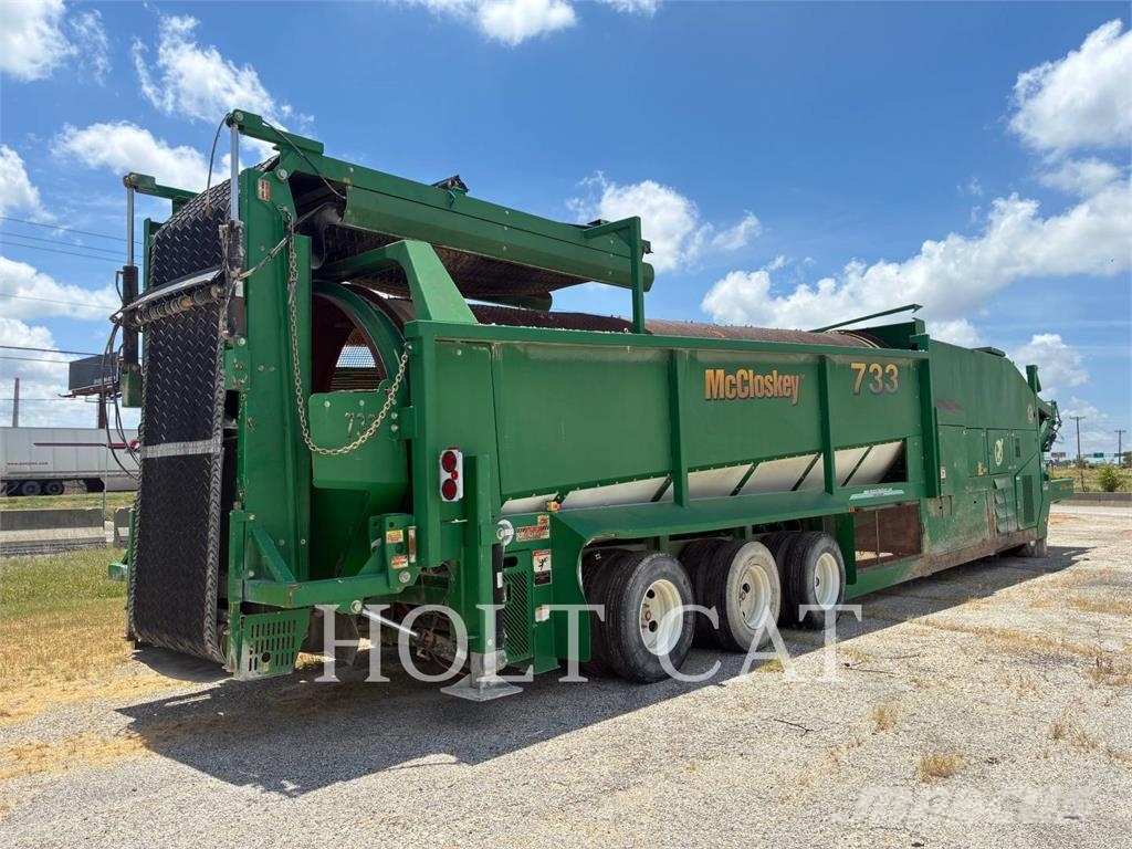 McCloskey 733RE الطبلة