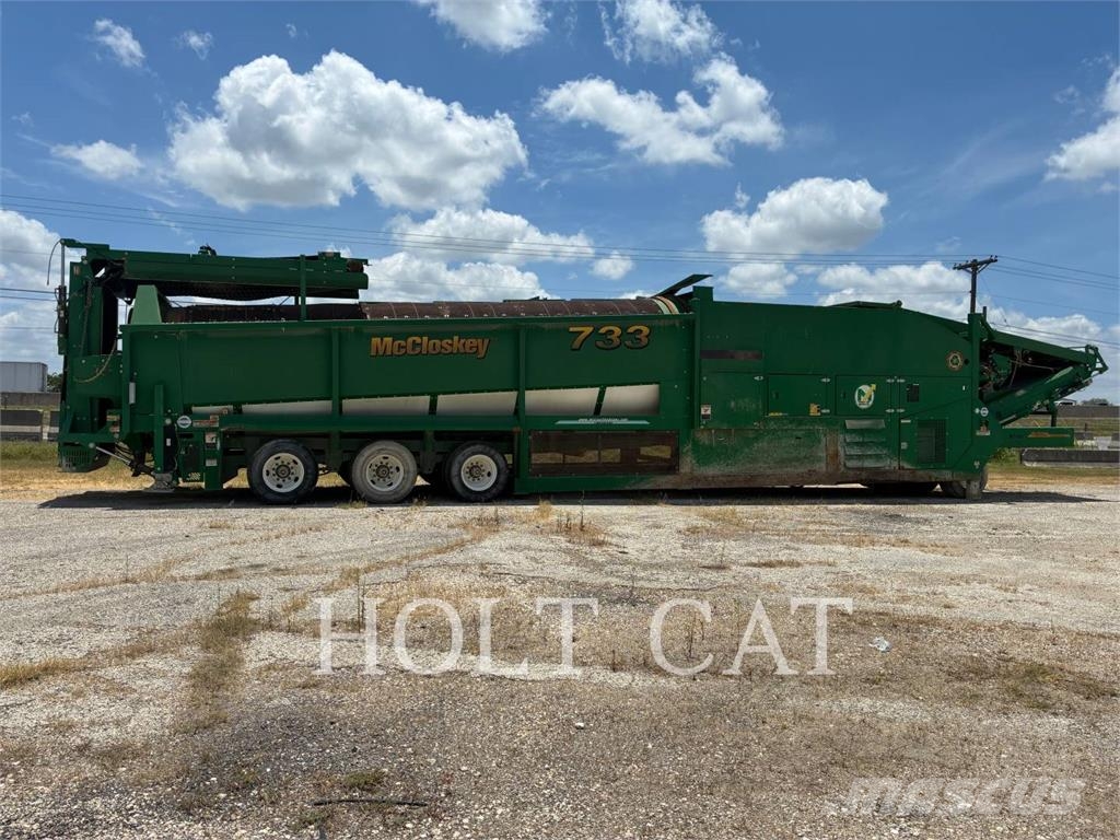 McCloskey 733RE الطبلة