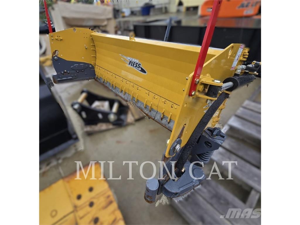 METAL PLESS SSL 8-13 SNOW WING PLOWMAXX - LIVEEDGE Sniego pūstuvai