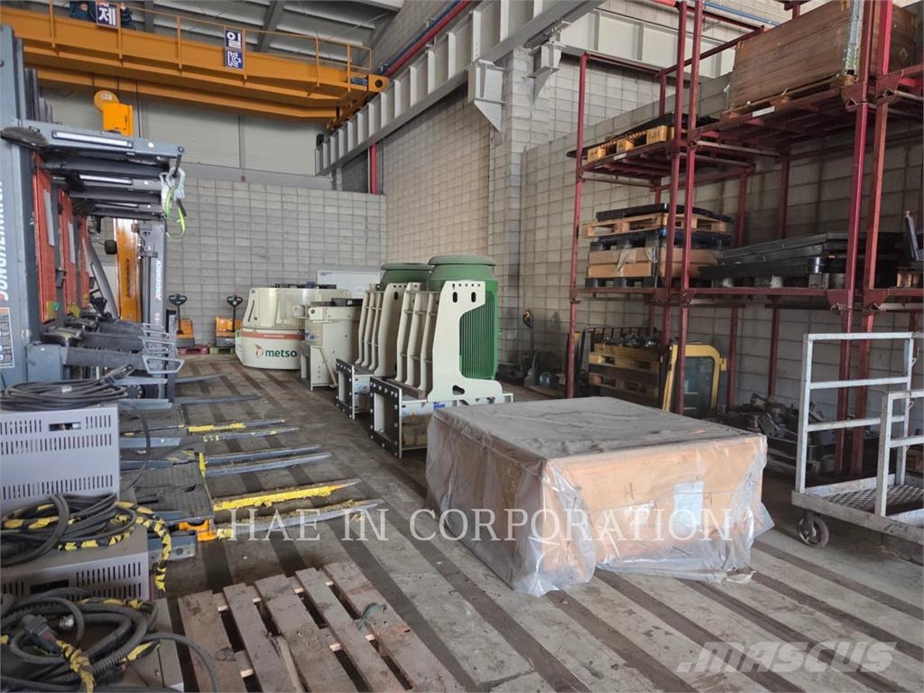 Metso B9100SE Britadeiras
