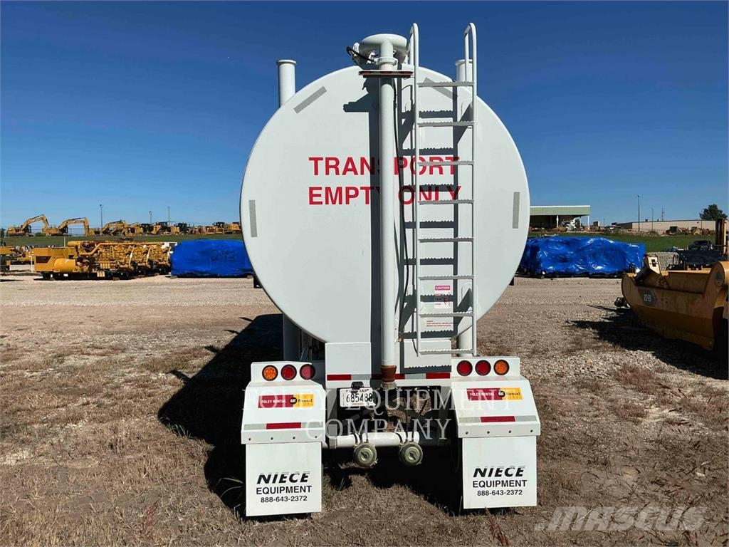  MISCELLANEOUS MFGRS WATERTR12K Tankbilar