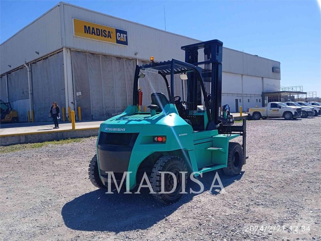 Mitsubishi FD70NM-D Dizelski viličarji